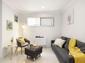 Smart Suites Self Check-in Apartments - 31A Freney