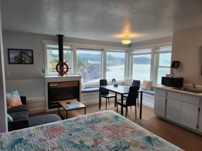 Inn at Arch Rock
