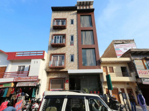 Capital O 10842 Hotel Anjali Mahal