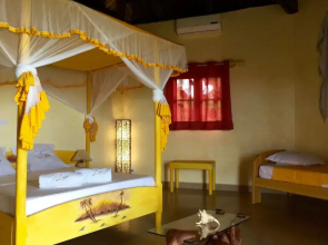 Oasis Lodge