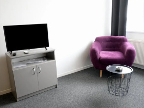Luana Airport Apartments #6