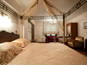 Villa Sphendone Suites