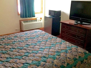 Executive Inn and Suites