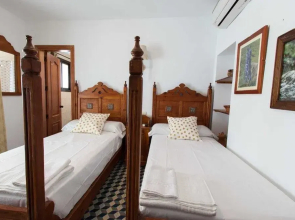 Hostal la Plaza Tolox
