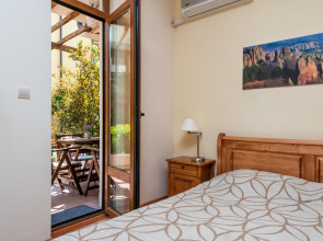 Garden of Eden Apartments