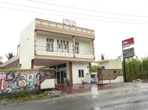Sopou Penginapan Rinal & Tuah by OYO Rooms