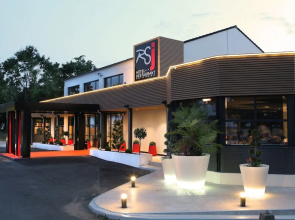 Logis Hotel Relais Saint Jacques