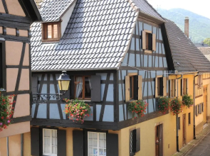 La Maison Bleue