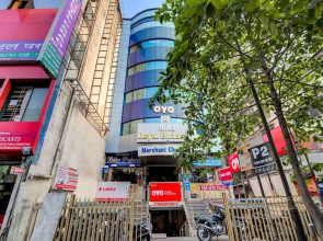 OYO Flagship 36693 Hotel Royal Enclave