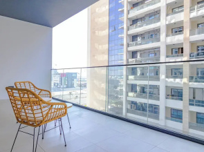 Bloomfields Stylish 1Br Binghatti Creek