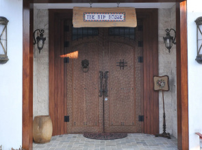 Club Inner Hotel & Resort