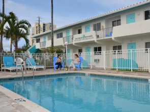 Hollywood Beachside Boutique Suites