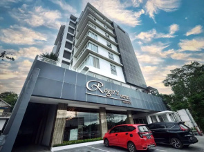 Rogers Hotel Manado