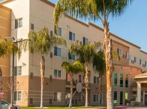 Wyndham Garden Bakersfield