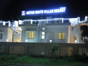Anton White Villas Resort
