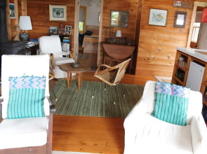 Jennifers Cottage - Two Bedroom Home