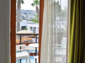 Butikhan Beach Otel