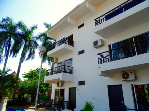 Alborada Hotel by AHMA