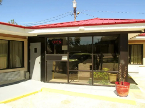 Country Inn Motel