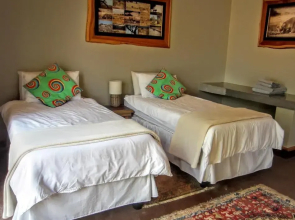Chumbi Bush House
