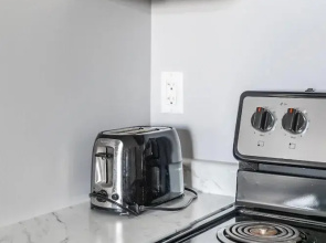 1Bd Den Suite Lake View Freeparking
