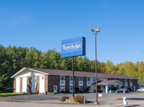 Travelodge by Wyndham Merrill