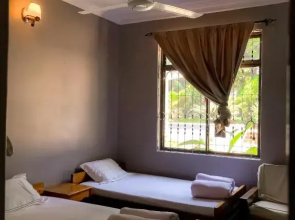 Moshi Green Hostel