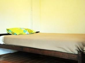 Hotel Longhouse