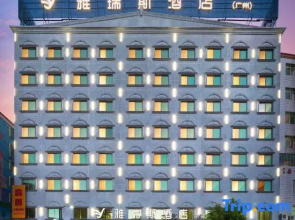 Yaris Hotel