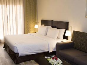 Savoy Crest Hotel Apartments