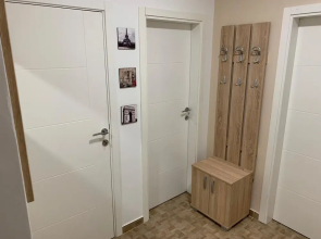 Airport View Apartments