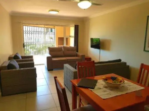 73 The Shades, 23 Weaver Crescent