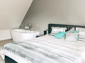 Awesome Home in Diksmuide With 3 Bedrooms, Jacuzzi and Wifi
