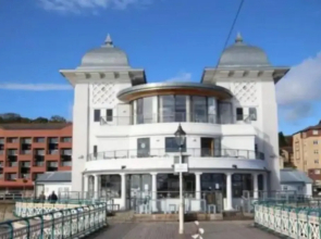 Stunning 3-bed House in Penarth
