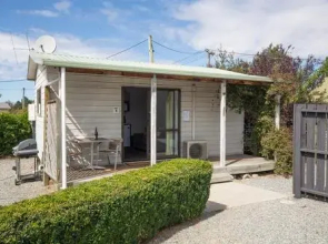 34 Mackenzie Apartments