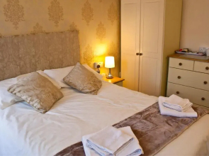 The Ivernia Hotel