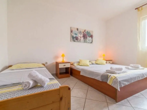 Sandra - 150 Meters From the Beach - A2