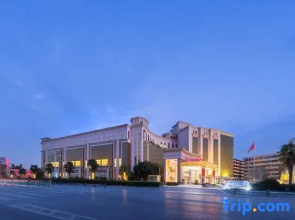 Rich Hotel