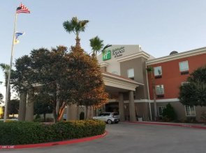 Holiday Inn Express Hotel & Suites Rio Grande City
