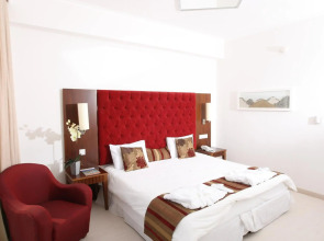 Vrissiana Boutique Beach Hotel