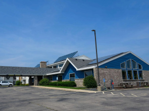 AmericInn by Wyndham Monroe