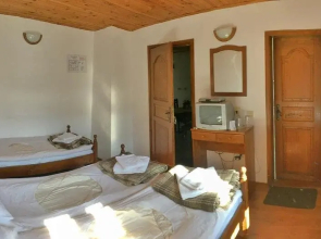 Yakovtsi Inn
