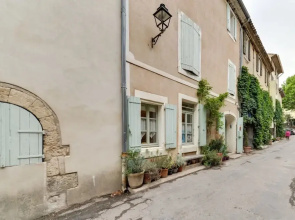 House With 3 Bedrooms in Saignon, With Wonderful Mountain View, Furnis