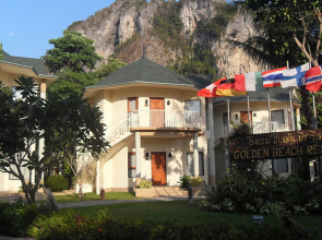 Golden Beach Resort