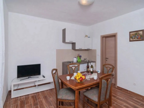 Apartments Tomic