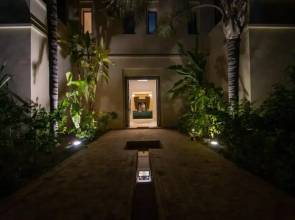 Luxury villa coconut en pleine palmeraie de 8 suites