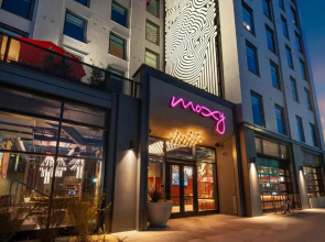 Moxy Oakland Uptown