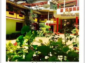 Madhusha Rest Hotel