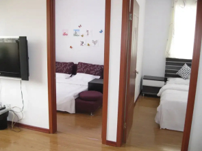 Dalian Yijia Apartment