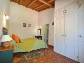 Fantastic Outdoor Area, Private Pool, Tennis Court & Golf Practice Facility